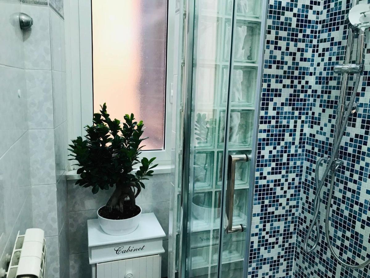San Giovanni Apartment 80 Mq Rome Luaran gambar